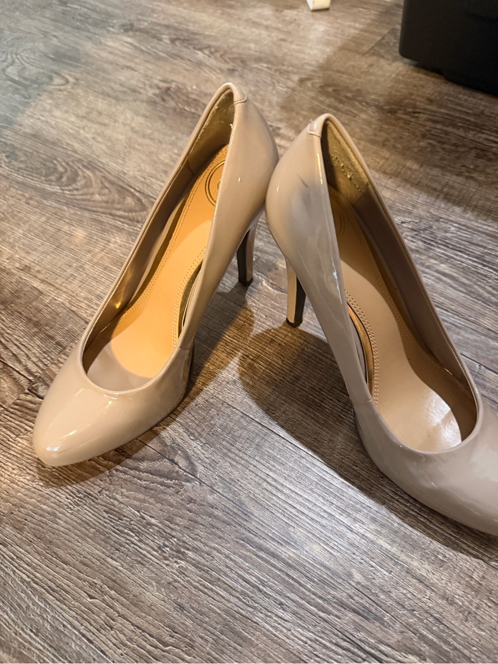 Jessica Simpson Classic Women's Nude Patent Pump - Versatile Work & Event Heel